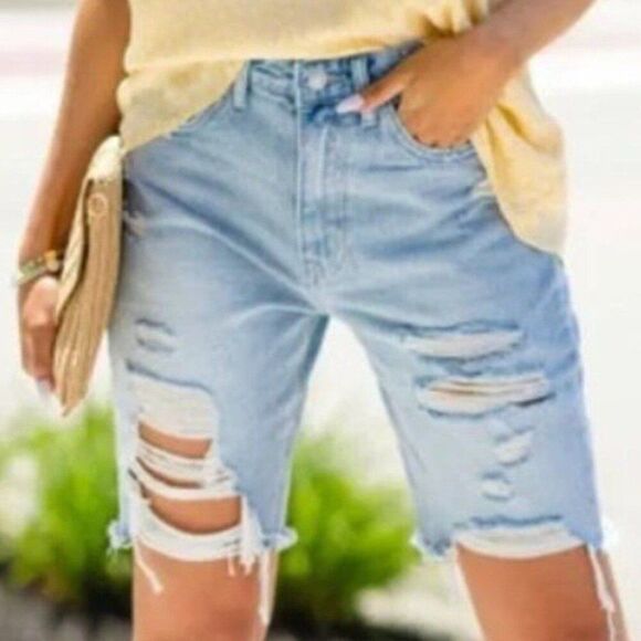 VERVET Ledro High Rise Bermuda Shorts Sz S Distressed Denim Raw Hem Jeans V2189 - Picture 1 of 12